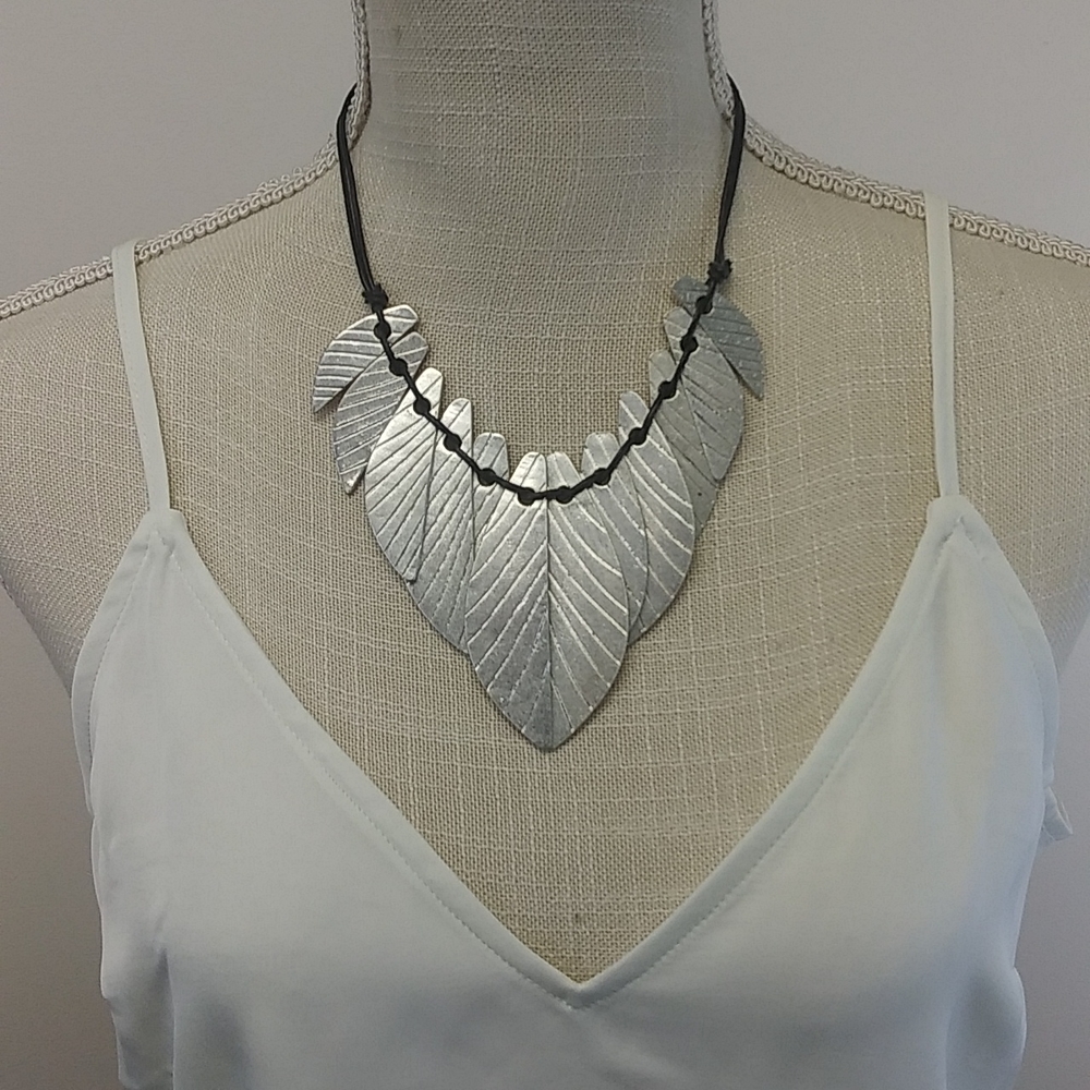 Silver Leaf Like Statement Necklace - image 7
